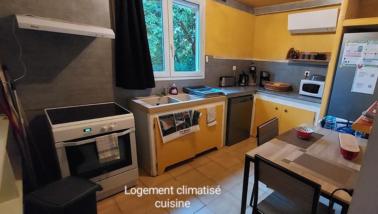 Le Barcares Logement Climatise Pour 6 Personnes, Draps Et Serviettes Non Fournis Air-Conditioned Accommodation For 6 People, Sheets And Towels Not Provided Alojamiento Con Aire Acondicionado Para 6 Personas, Sabanas Y Toallas No Incluidas Bagian luar foto