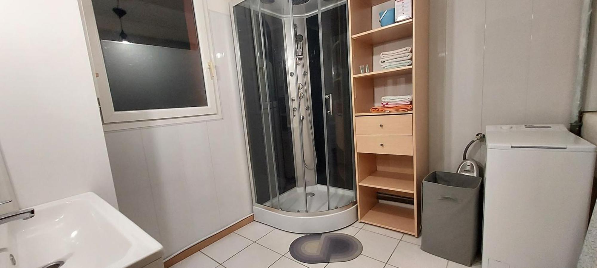 Le Barcares Logement Climatise Pour 6 Personnes, Draps Et Serviettes Non Fournis Air-Conditioned Accommodation For 6 People, Sheets And Towels Not Provided Alojamiento Con Aire Acondicionado Para 6 Personas, Sabanas Y Toallas No Incluidas Bagian luar foto